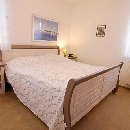 Ferienwohnung Inselperle Апартаменты Цингст